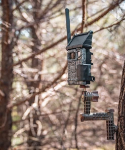 SPYPOINT ADJUSTABLE MOUNTING ARM 7 SPYPOINT ADJUSTABLE MOUNTING ARM