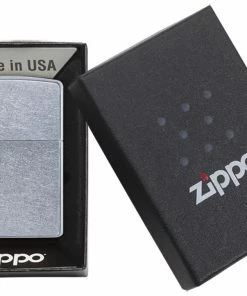 Zippo Street Chrome Lighter