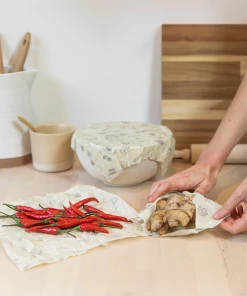 Abeego Reusable Beeswax Food Wraps - Square Food & Food Storage 19 Abeego Reusable Beeswax Food Wraps - Square Food & Food Storage