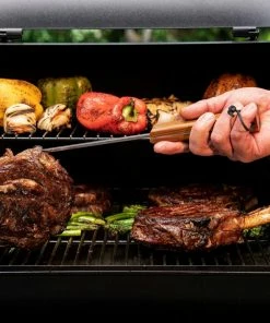 TRAEGER PIG TAIL 9 TRAEGER PIG TAIL