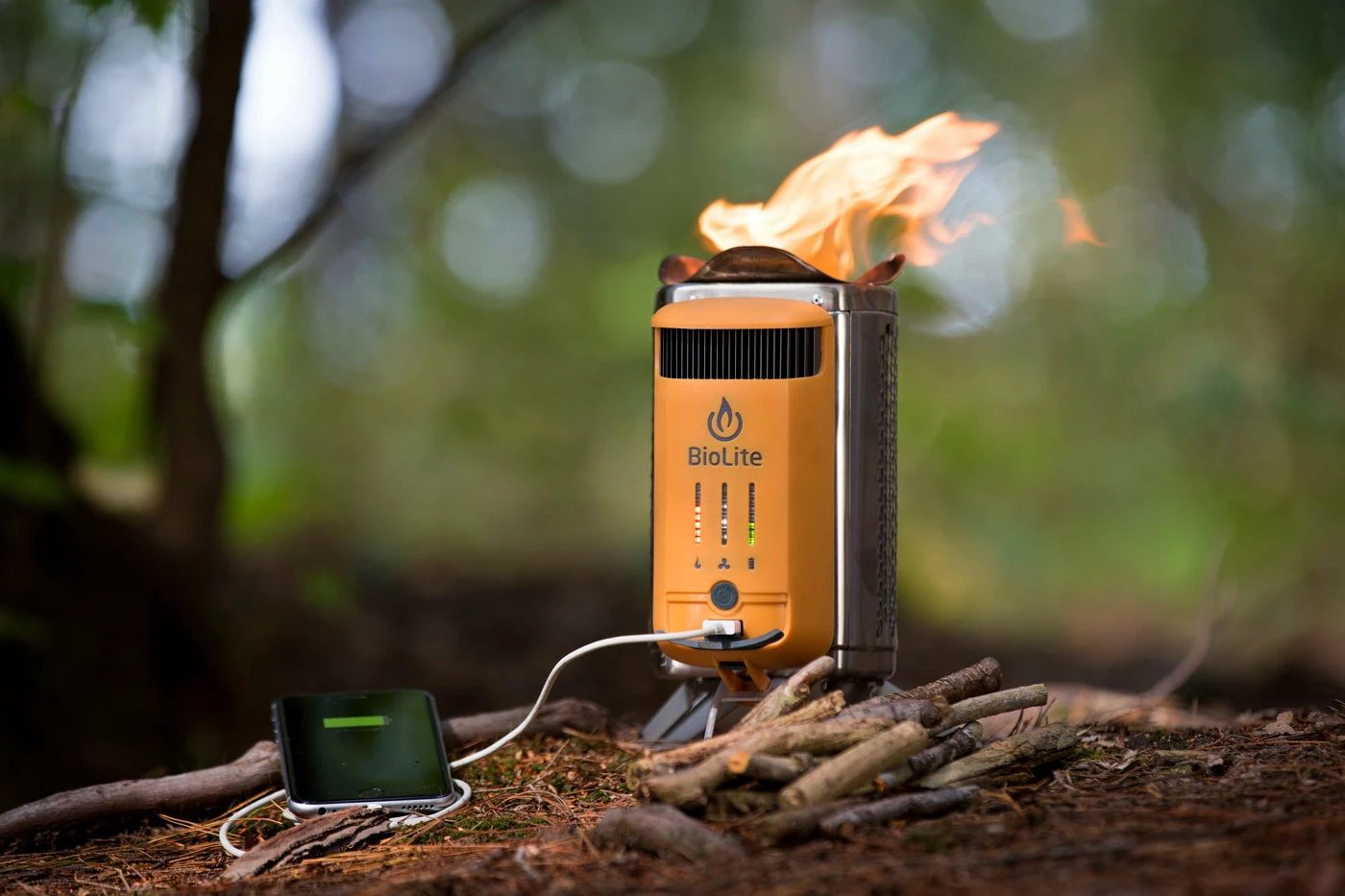 BioLite CampStove 2+ 24 BioLite CampStove 2+
