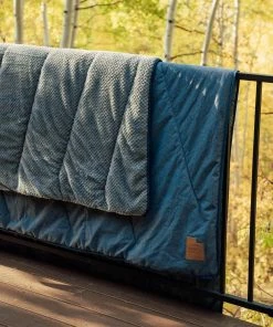 Klymit Homestead Blanket Blankets
