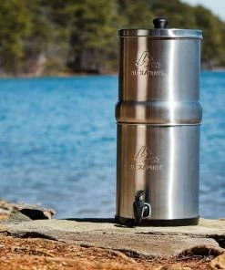 Alexapure Pro Water Filtration System (2.25 Gal)