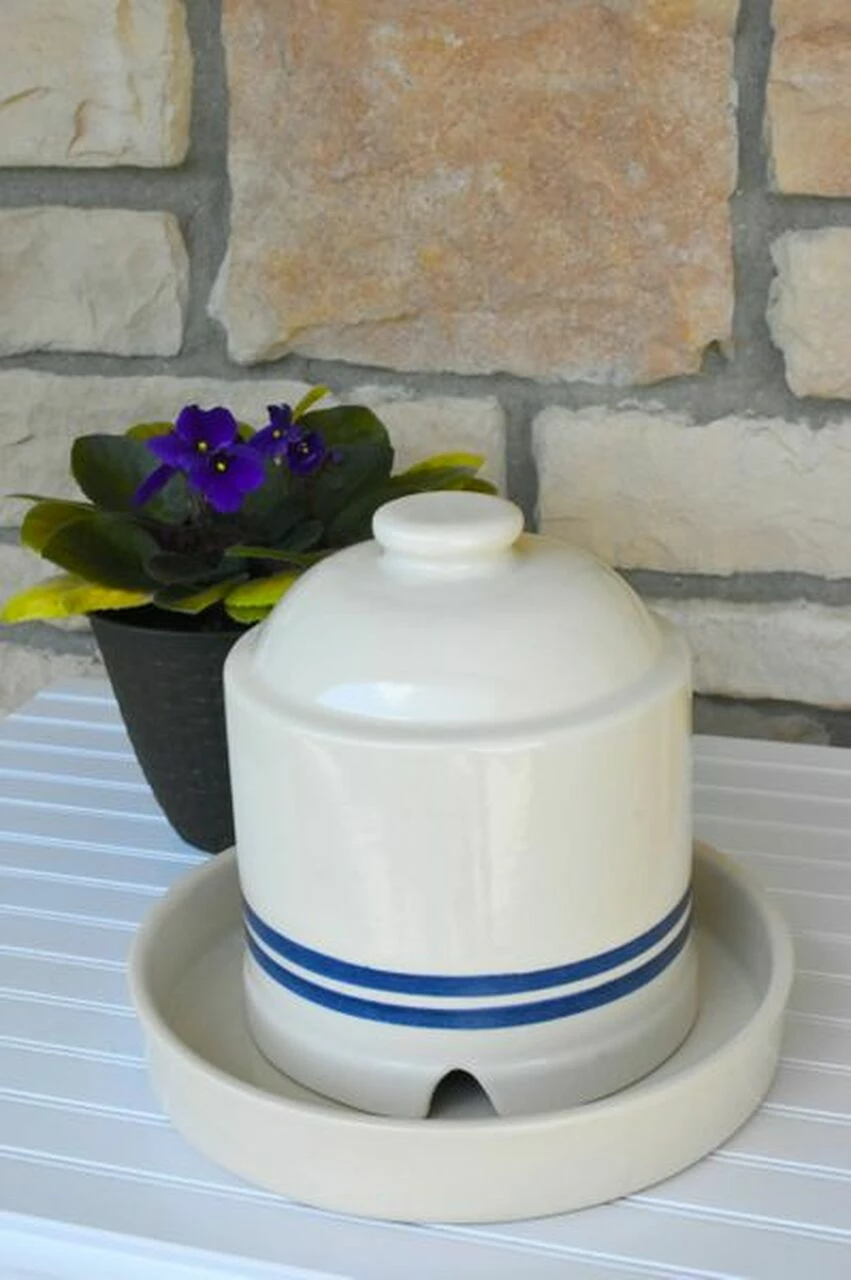 Ohio Stoneware Pet Feeder - 1 Gallon Automatic Watering Dish Dogs 2 Ohio Stoneware Pet Feeder - 1 Gallon Automatic Watering Dish Dogs