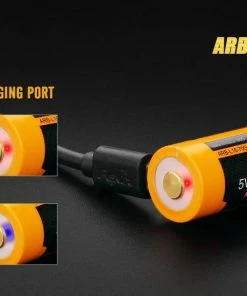 Fenix ARB-L16 700U 16340 Li-Ion Build-In USB Charging Port Rechargeable Battery Fenix Lights