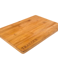 TRAEGER MAGNETIC BAMBOO CUTTING BOARD Traeger Accessories