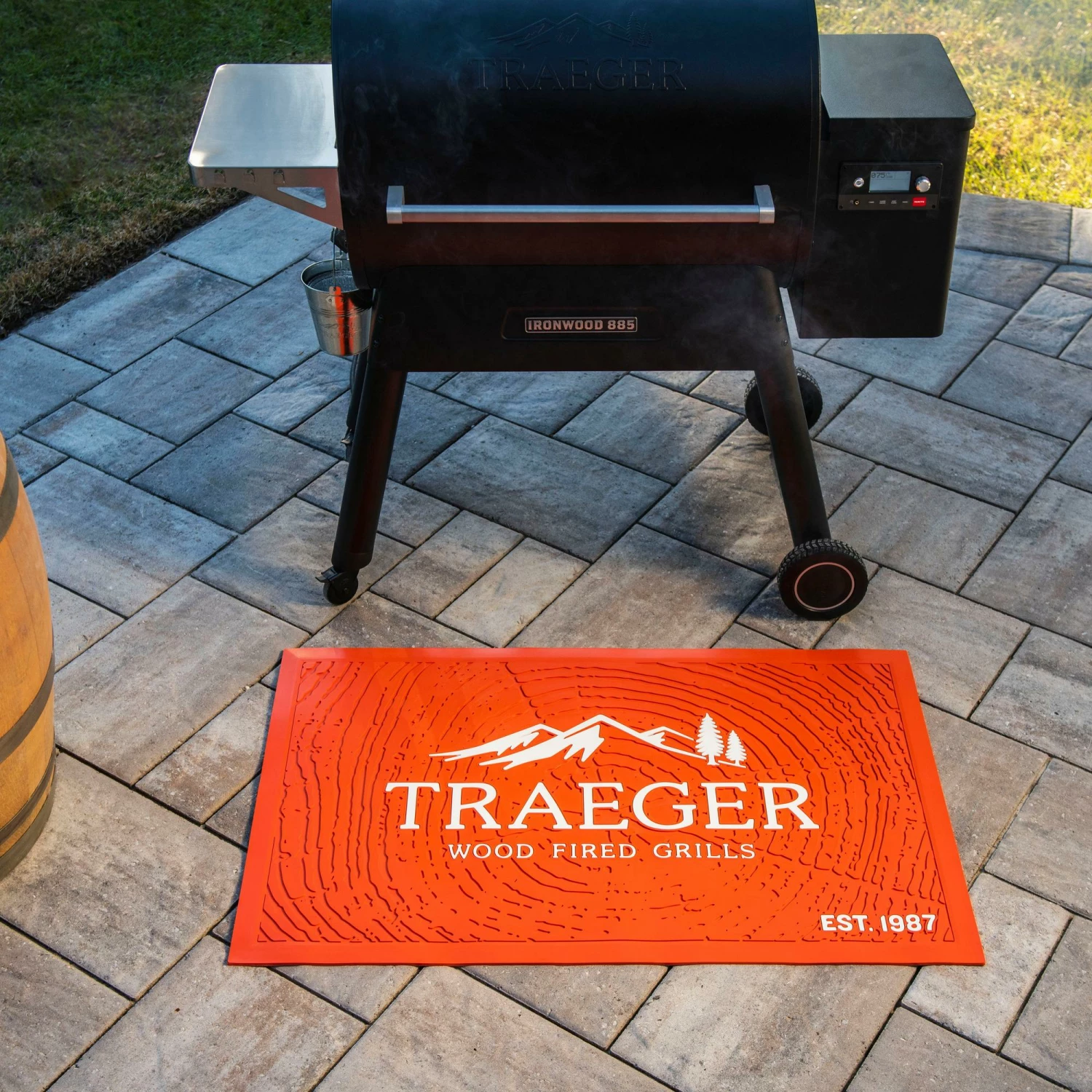 Traeger Accessories TRAEGER ORANGE GRILL MAT 3 Traeger Accessories TRAEGER ORANGE GRILL MAT