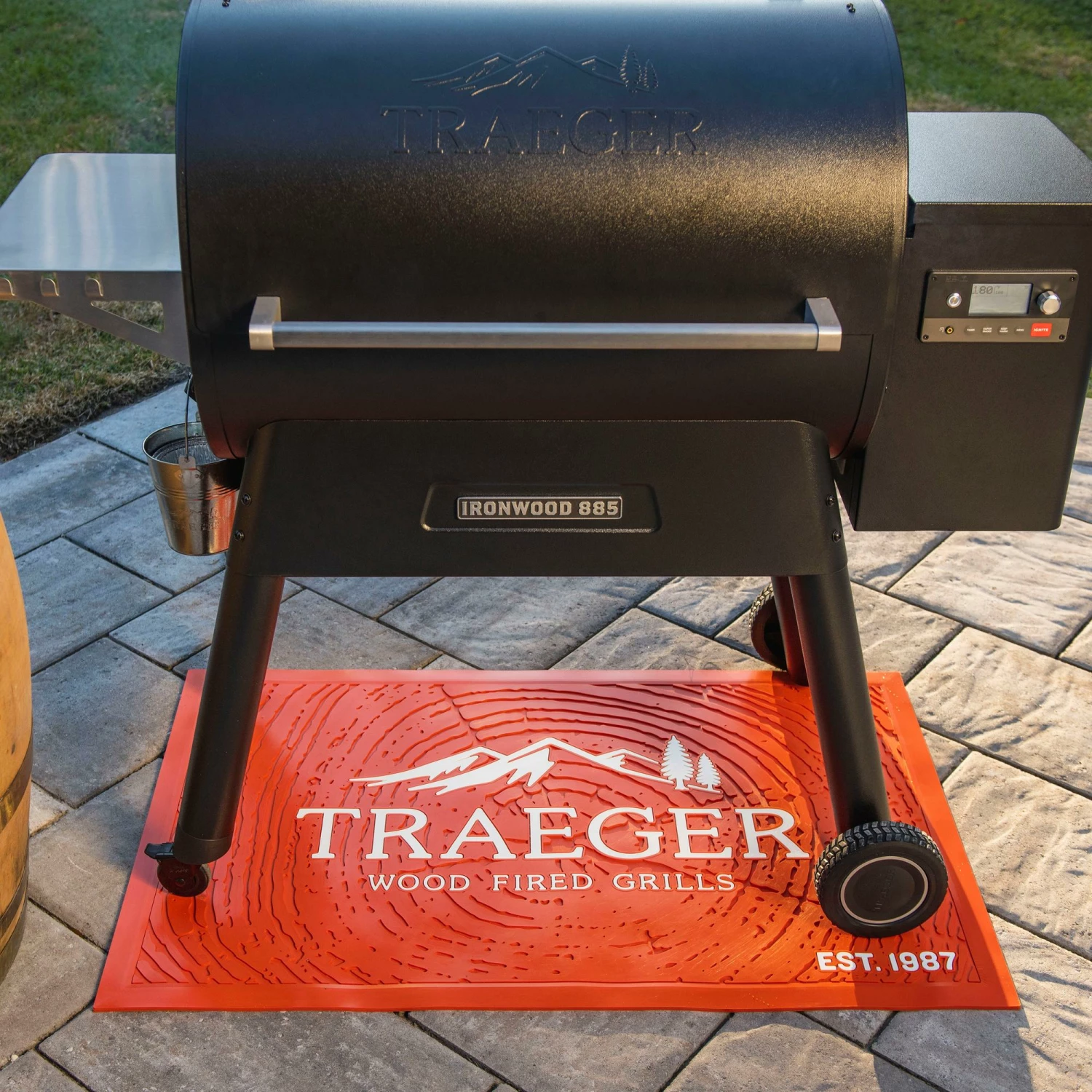 Traeger Accessories TRAEGER ORANGE GRILL MAT 2 Traeger Accessories TRAEGER ORANGE GRILL MAT
