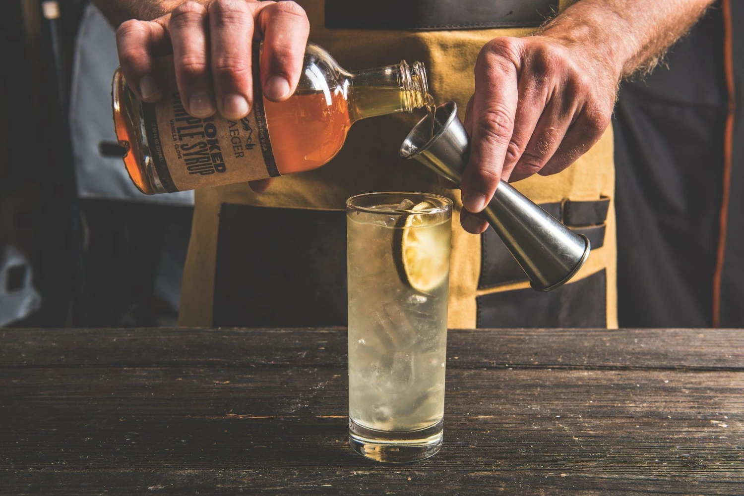 Traeger Accessories TRAEGER SMOKED SIMPLE SYRUP VANILLA & CLOVE - 375 ML 4 Traeger Accessories TRAEGER SMOKED SIMPLE SYRUP VANILLA & CLOVE - 375 ML